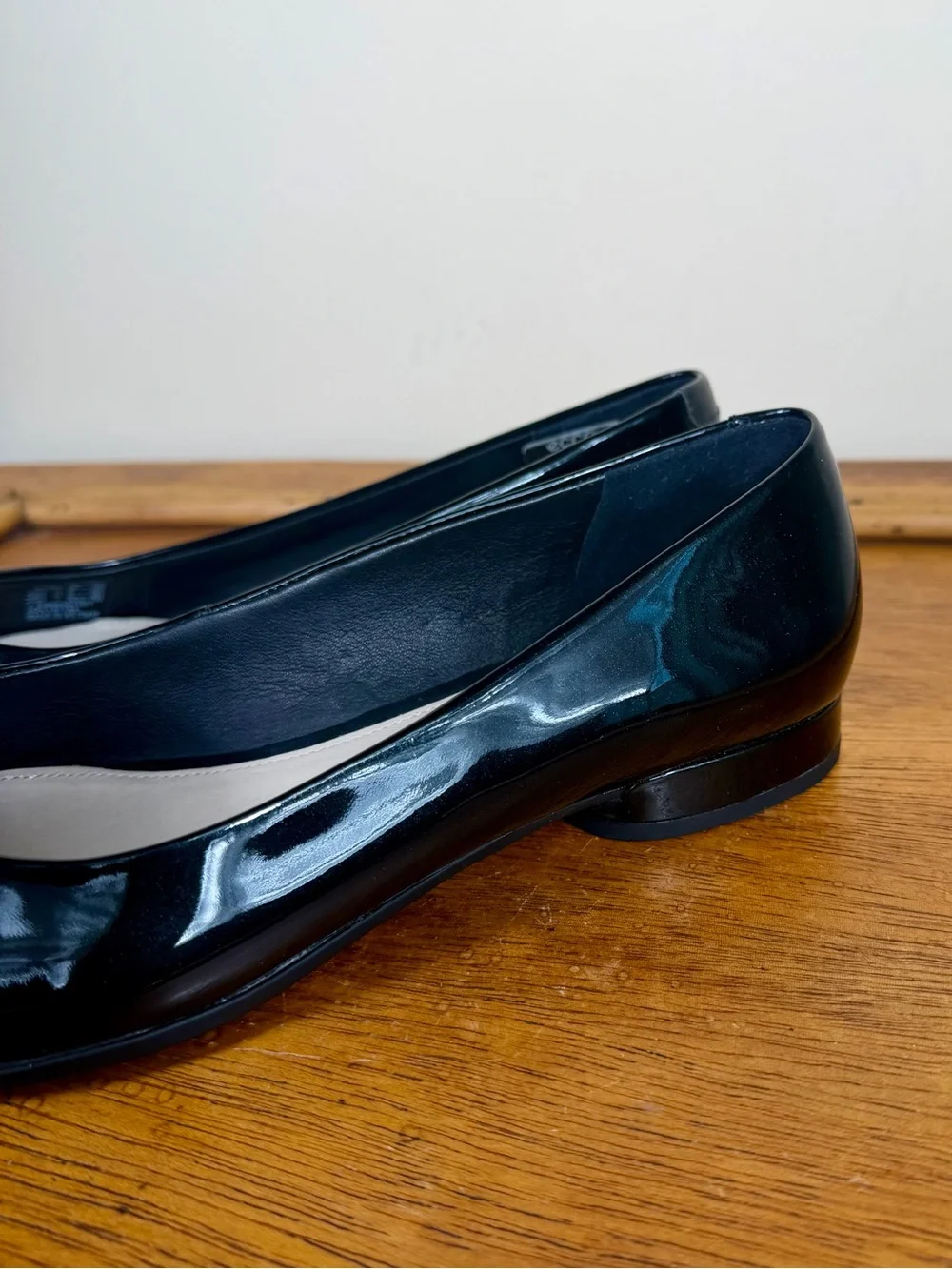 NEW ECCO Women's Anine Leather Black Ballerina Shoes Size 8